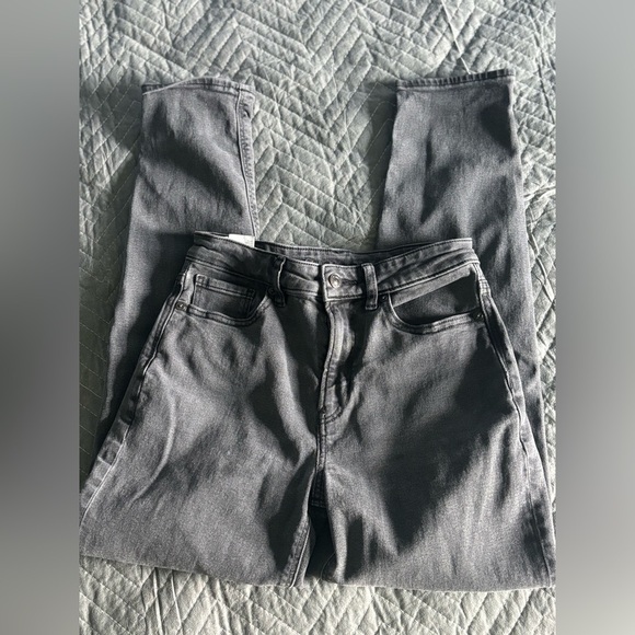 American Eagle Black Distressed Mom Jeans - Size 0 Regular excellent condition. - Picture 1 of 7